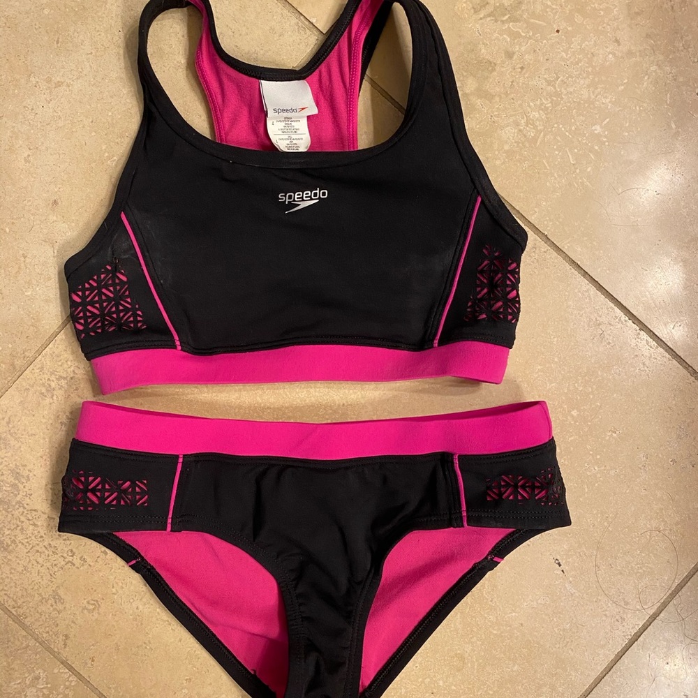 Speedo 2 Piece Bikini Size 4 Lap Swimming